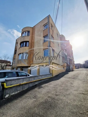 Apartament luminos in Andrei Muresanu, in vila cu parcare acoperita  - imagine 17