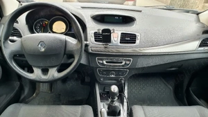 Vanzare Renault Megane 3, 1.6 16V 110 CP, an 2009, 132000 km, 3800 euro - imagine 9