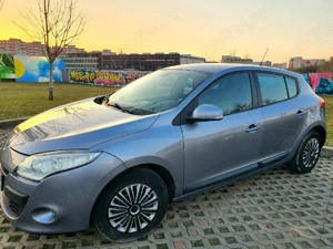Vanzare Renault Megane 3, 1.6 16V 110 CP, an 2009, 132000 km, 3800 euro - imagine 2