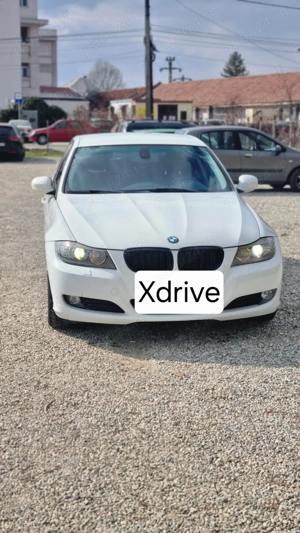 Vand BMW seria  3 XDRIVE 184 CP an fabricație  2011