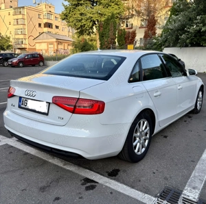 Vând Audi A4  - imagine 4