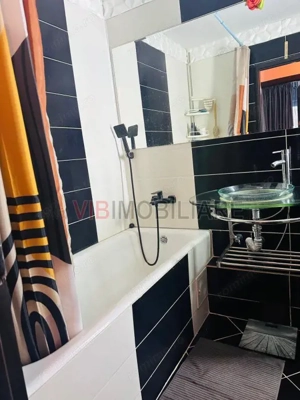 De vanzare apartament 2 camere 1981 - Stefan cel Mare - imagine 8