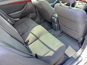 Toyota Avensis pentru dezmembrări! - imagine 8