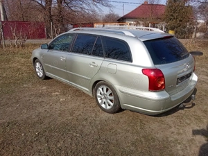 Toyota Avensis pentru dezmembrări! - imagine 2