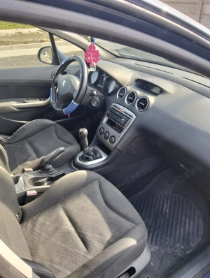 Vând Peugeot 308,an 2009 1.4 benzina și instalație GPL omologata, asigurare și ITP valabile  - imagine 8