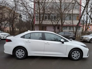 Toyota Corolla 1.5 , 17000 Km - imagine 3