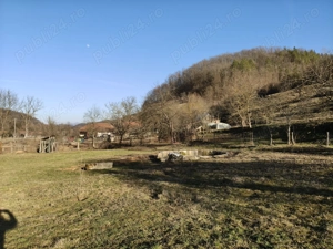 Oază de liniște pe Drumul Regelui   Parcela 1Teren 1072 mp, Parcela 2 Teren 1376 mp Vața de Sus