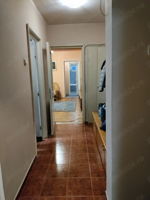 Vand apartament 3 camere Satu Mare - imagine 3