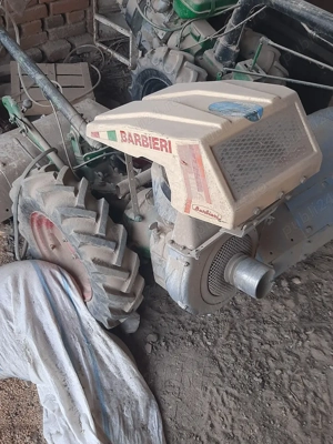 vand 2 motocultoare pt piese cu tot cu freza .. freza e stare buna - imagine 3