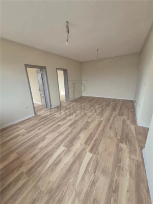 Duplex pe parter - 3 dormitoare - zona foarte buna - gata de mutat - imagine 12