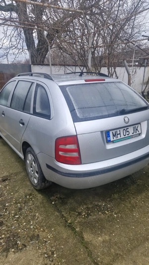 Skoda fabia - imagine 5