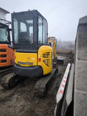 Mini excavator Komatsu PC 26 - imagine 2