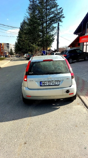 Ford Fiesta 1.4 TDCi Euro 4  - imagine 4