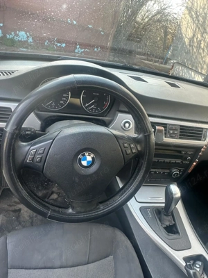 vand bmw 320d anul 2008  - imagine 4