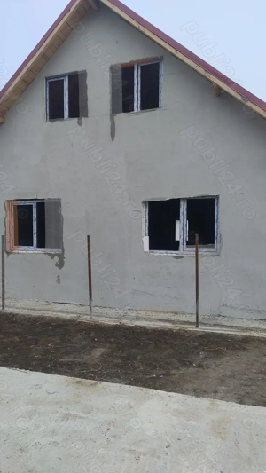 Casa centru Lumina, P+M, cinci camere - imagine 2