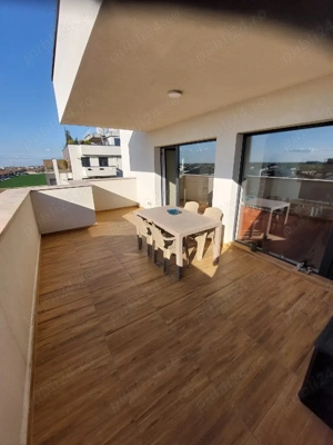 Vand apartament 2 camere  - imagine 4