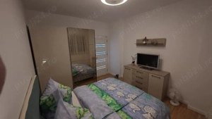 Vand apartament 2 camere  - imagine 5