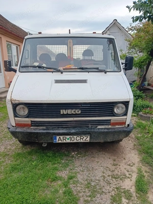 Vând camioneta Iveco basculabila 