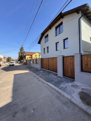 Vând duplex în Gruia 