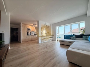 Zona Steaua - 4 camere , Decomandat , Complet mobilat - imagine 2