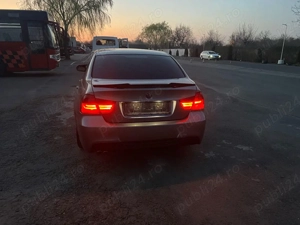 BMW Seria 3 Facelift Euro 5 M Pachet 320d - imagine 4