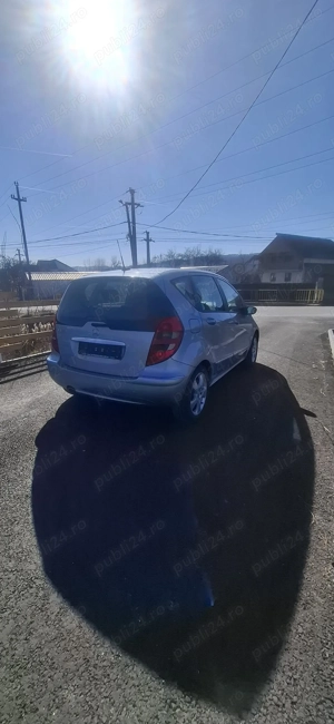 Mercedes a class   benzina   model avantgarde - imagine 4