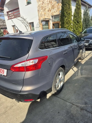 Ford Focus Uefa edition 1.6 benzina 150cai - imagine 5