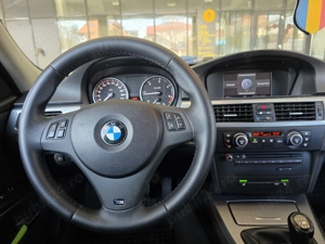 Bmw seria 3 e91 - imagine 2