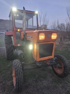 Tractor UTB 650 - imagine 5