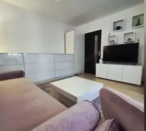 Tudor - Vanzare apartament 2 camere - Str. Transilvania - imagine 2