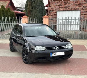 Golf 4 1.6 benzină am 2003 înmatriculat ro. acte la zi fiscal pe loc   