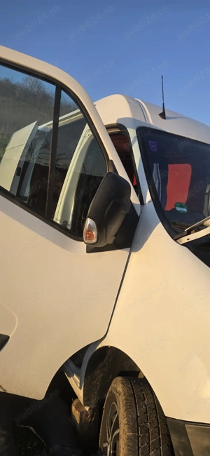 dezmembrez Opel Movano  - imagine 2