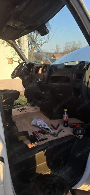 dezmembrez Opel Movano  - imagine 3