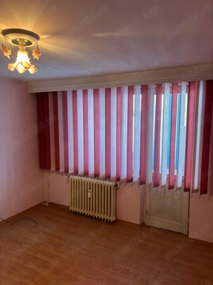 Apartament 3 camere, 60 mp, decomandat, etaj 3   Piatra Neamț, str. Nicolae Iorga - imagine 3