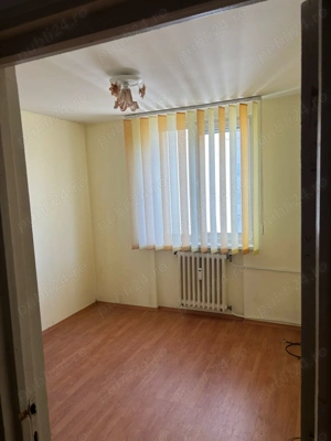Apartament 3 camere, 60 mp, decomandat, etaj 3   Piatra Neamț, str. Nicolae Iorga - imagine 5