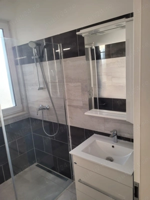 Apartament 3 camere, direct de la proprietar - imagine 9