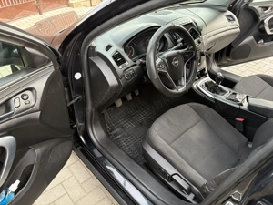Opel Insignia - imagine 8