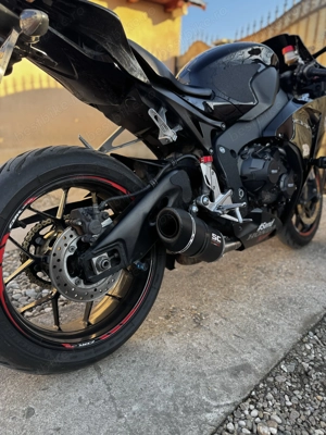 Honda CBR 1000 RR Fireblade - imagine 5