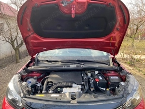 Peugeot 2008 ll 1.2 Allure 130 CP Euro 6 - imagine 4