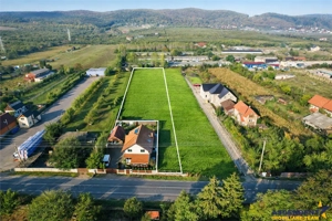 3.900 mp intravilan, priveliste apreciabila,  recomandat constructii case  investitie!