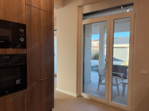 Casa cu 4 camere 2 garaje British School - imagine 2