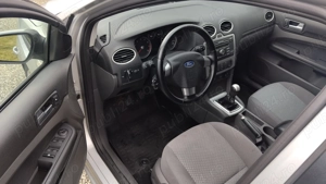 FORD FOCUS 1.6 benzina, 101 cp, 2006, euro 4, GPL, hatchback 5 usi, KEYLESS GO-ENTRY - imagine 7