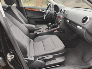 Audi A3 facelift, an 2011,1.6 tdi euro5, 4+uși, km 193000 - imagine 7