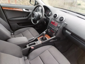 Audi A3 facelift, an 2011,1.6 tdi euro5, 4+uși, km 193000 - imagine 8