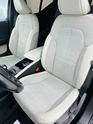 VOLVO Xc-40 - imagine 14