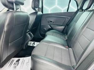 RENAULT MEGANE - imagine 15