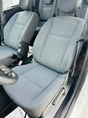 RENAULT GRAND SCENIC - imagine 18