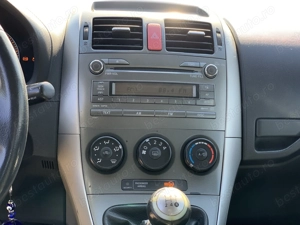 Toyota Auris 2009 1.4 D4D Diesel - imagine 10