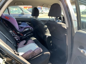 Toyota Auris 2009 1.4 D4D Diesel - imagine 7