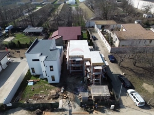 Casă / Vilă cu 4 camere de vânzare în zona Dedeman - imagine 2